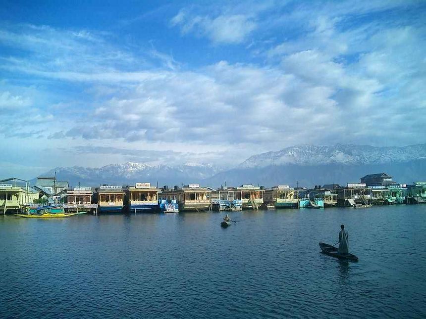Dal Lake